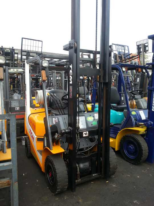 Warehouse handling using TCM30 forklift 3 tons TCM FD30 used forklift FD30 used forklifts sale shanghai china - Дизельний навантажувач: фото 3 Warehouse handling using TCM30 forklift 3 tons TCM FD30 used forklift FD30 used forklifts sale shanghai china - Дизельний навантажувач: фото 3