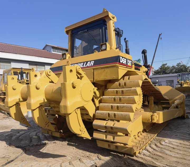 Second hand original japanese CAT D6R crawler bulldozer with high quality used Caterpillar D6R dozer for sale - Бульдозер: фото 2 Second hand original japanese CAT D6R crawler bulldozer with high quality used Caterpillar D6R dozer for sale - Бульдозер: фото 2