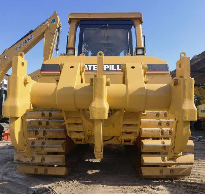 Second hand original japanese CAT D6R crawler bulldozer with high quality used Caterpillar D6R dozer for sale - Бульдозер: фото 3 Second hand original japanese CAT D6R crawler bulldozer with high quality used Caterpillar D6R dozer for sale - Бульдозер: фото 3