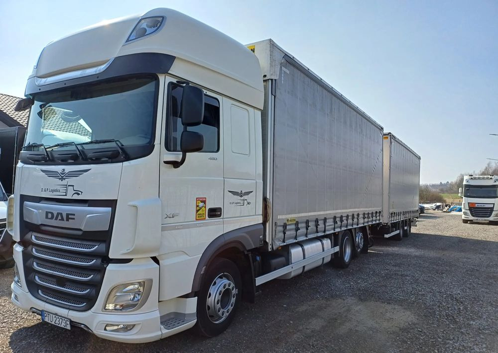 DAF XF 480 SUPER SPACE CAB / ZESTAW TANDEM PRZEJAZDOWY 120m3 - Тентована вантажівка: фото 1 DAF XF 480 SUPER SPACE CAB / ZESTAW TANDEM PRZEJAZDOWY 120m3 - Тентована вантажівка: фото 1