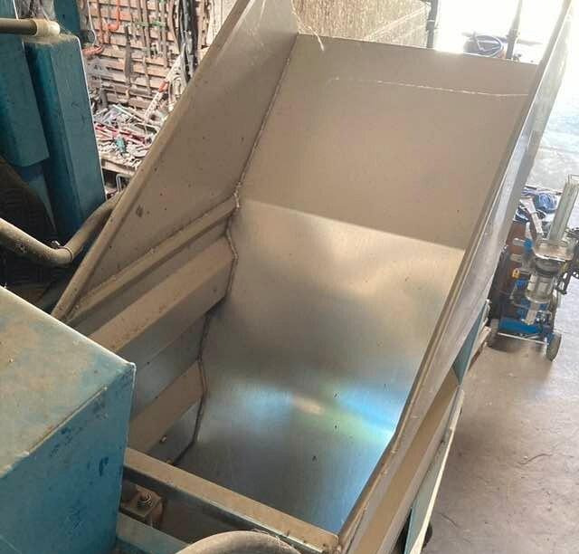 Vendemmiatrice Volentieri VG 2000/2 TA - Збиральна машина для винограду: фото 4 Vendemmiatrice Volentieri VG 2000/2 TA - Збиральна машина для винограду: фото 4