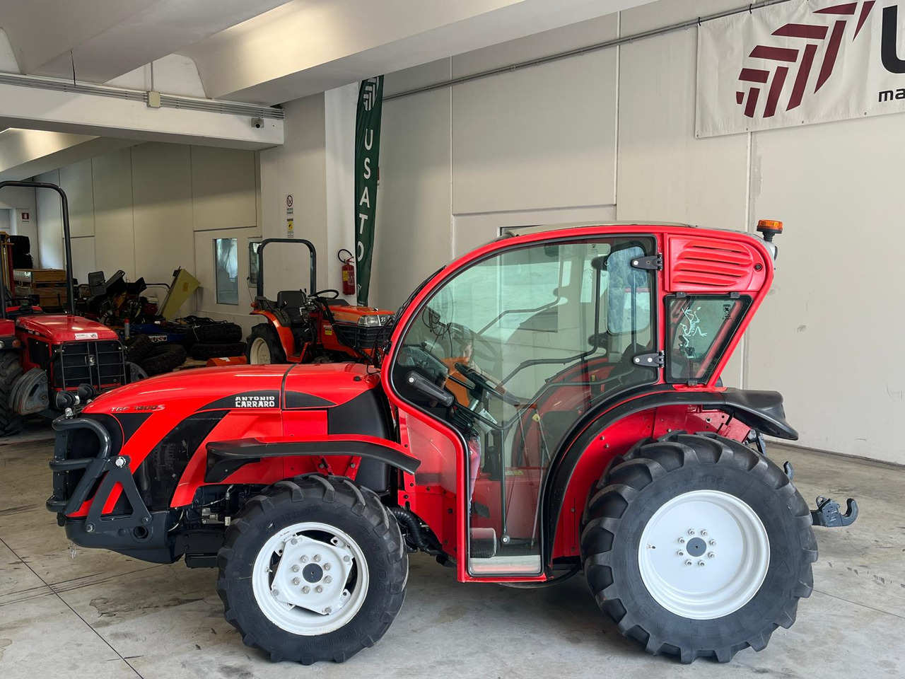 ANTONIO CARRARO TGF 7800S - Трактор: фото 3 ANTONIO CARRARO TGF 7800S - Трактор: фото 3