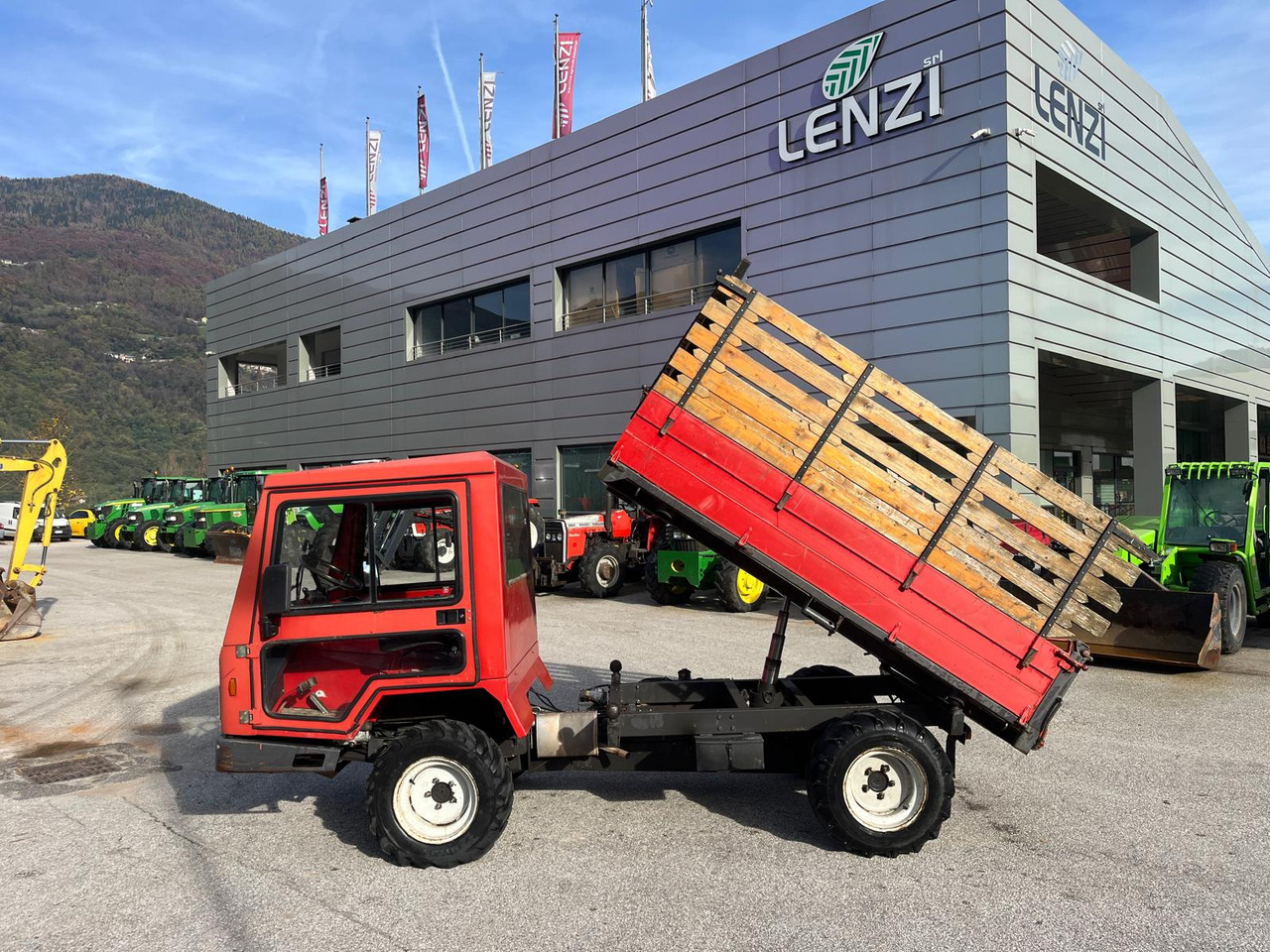 MOTOAGRICOLA CARON 760 - Трактор: фото 4 MOTOAGRICOLA CARON 760 - Трактор: фото 4