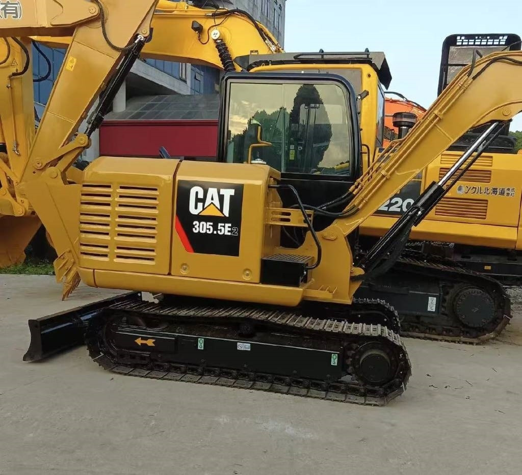 CAT 305.5 - Міні-екскаватор: фото 2 CAT 305.5 - Міні-екскаватор: фото 2