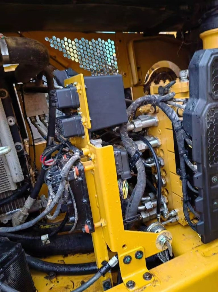 CAT 307.5 - Міні-екскаватор: фото 2 CAT 307.5 - Міні-екскаватор: фото 2