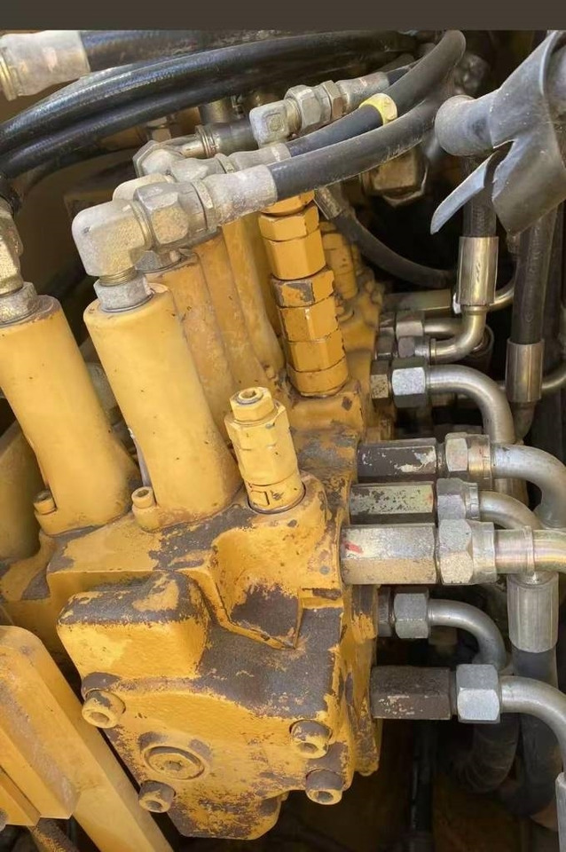 CAT 308 - Міні-екскаватор: фото 2 CAT 308 - Міні-екскаватор: фото 2