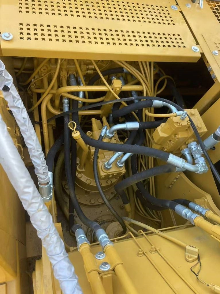 CAT 320 B - Гусеничний екскаватор: фото 3 CAT 320 B - Гусеничний екскаватор: фото 3