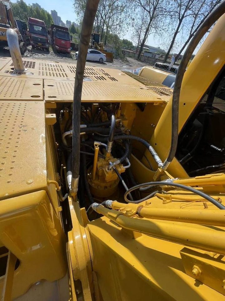 CAT 320 C - Гусеничний екскаватор: фото 5 CAT 320 C - Гусеничний екскаватор: фото 5