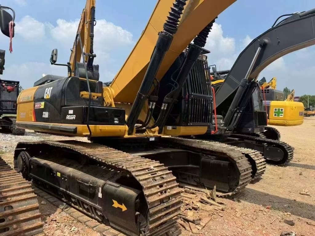 CAT 330 D L - Гусеничний екскаватор: фото 2 CAT 330 D L - Гусеничний екскаватор: фото 2