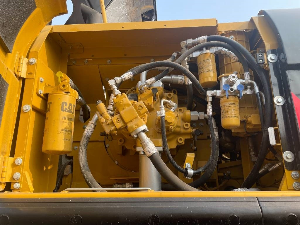 CAT 340 - Гусеничний екскаватор: фото 5 CAT 340 - Гусеничний екскаватор: фото 5