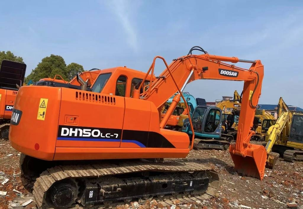 Doosan DH 150 - Гусеничний екскаватор: фото 1 Doosan DH 150 - Гусеничний екскаватор: фото 1