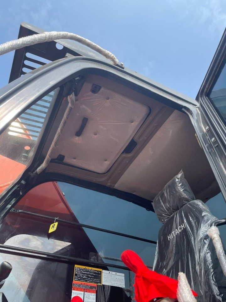 Гусеничний екскаватор Hitachi ZX 240: фото 11