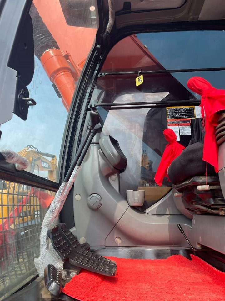 Гусеничний екскаватор Hitachi ZX 240: фото 10