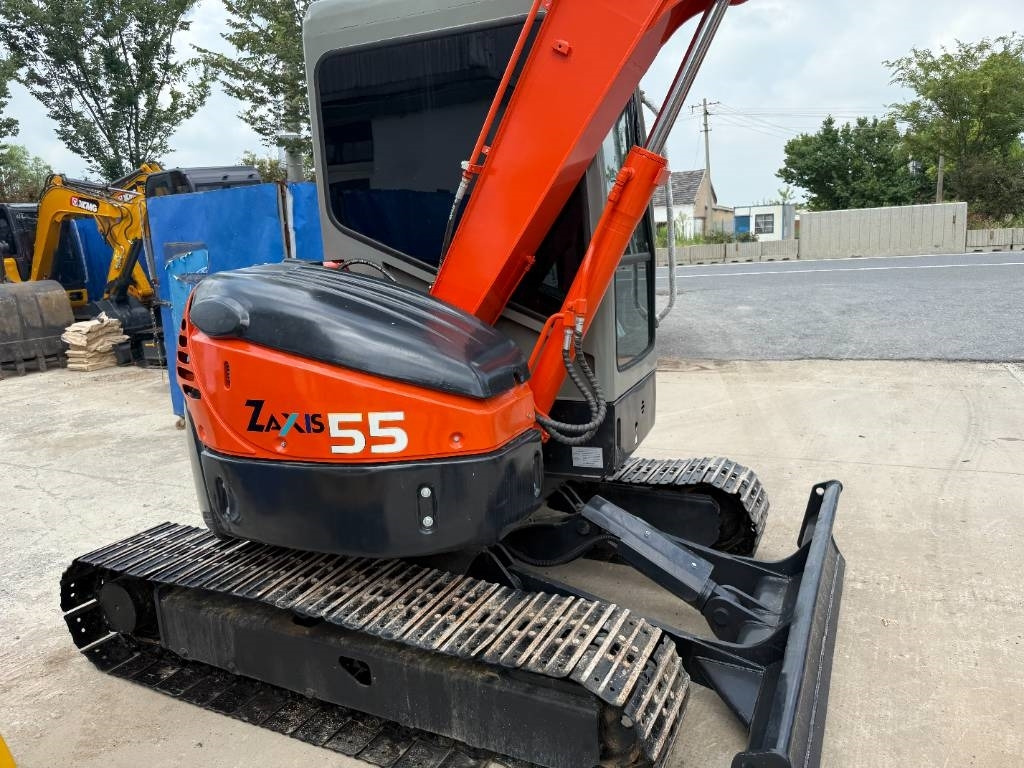 Hitachi Zaxis 55 U - Гусеничний екскаватор: фото 4 Hitachi Zaxis 55 U - Гусеничний екскаватор: фото 4