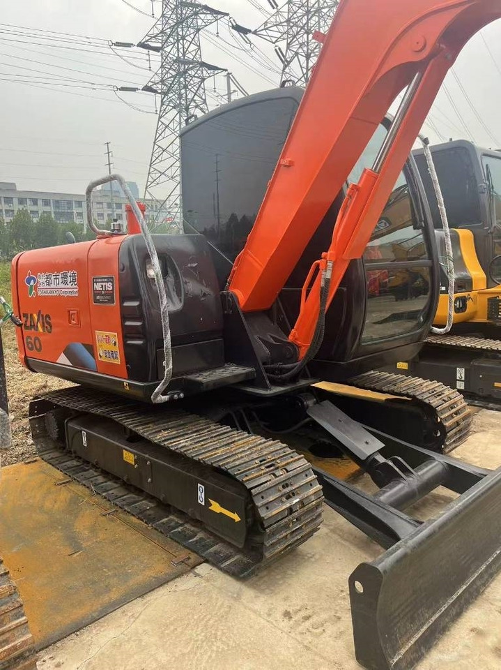 Hitachi zaxis60 - Гусеничний екскаватор: фото 2 Hitachi zaxis60 - Гусеничний екскаватор: фото 2