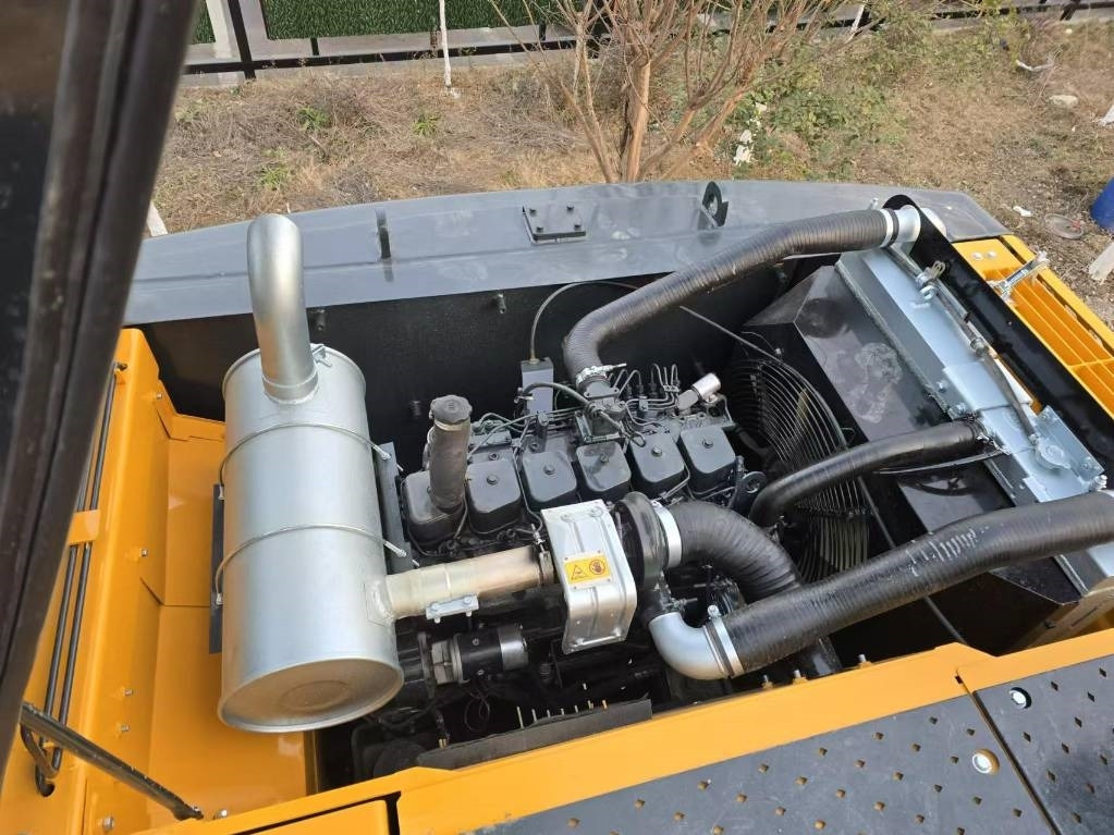 Hyundai 220-9S - Гусеничний екскаватор: фото 4 Hyundai 220-9S - Гусеничний екскаватор: фото 4