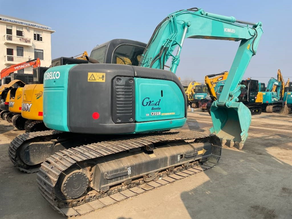 Kobelco SK 135 SR LC - Гусеничний екскаватор: фото 1 Kobelco SK 135 SR LC - Гусеничний екскаватор: фото 1