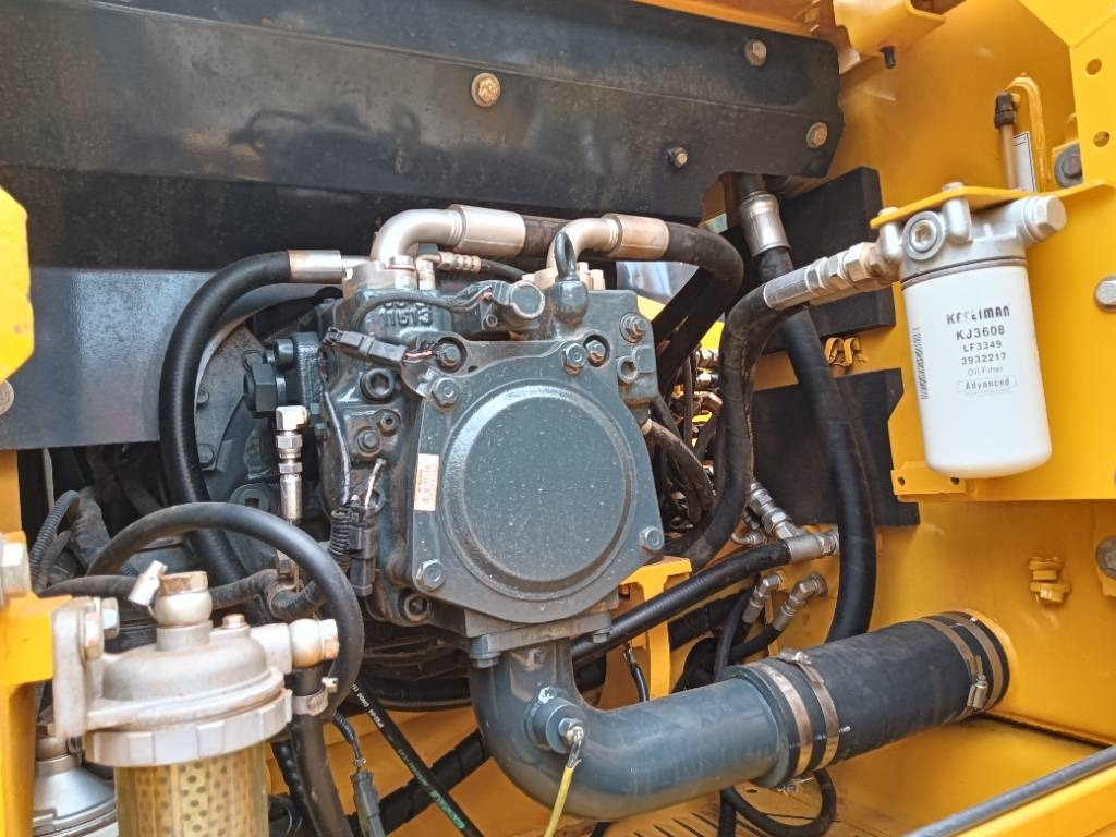 Komatsu PC 160 - Гусеничний екскаватор: фото 5 Komatsu PC 160 - Гусеничний екскаватор: фото 5