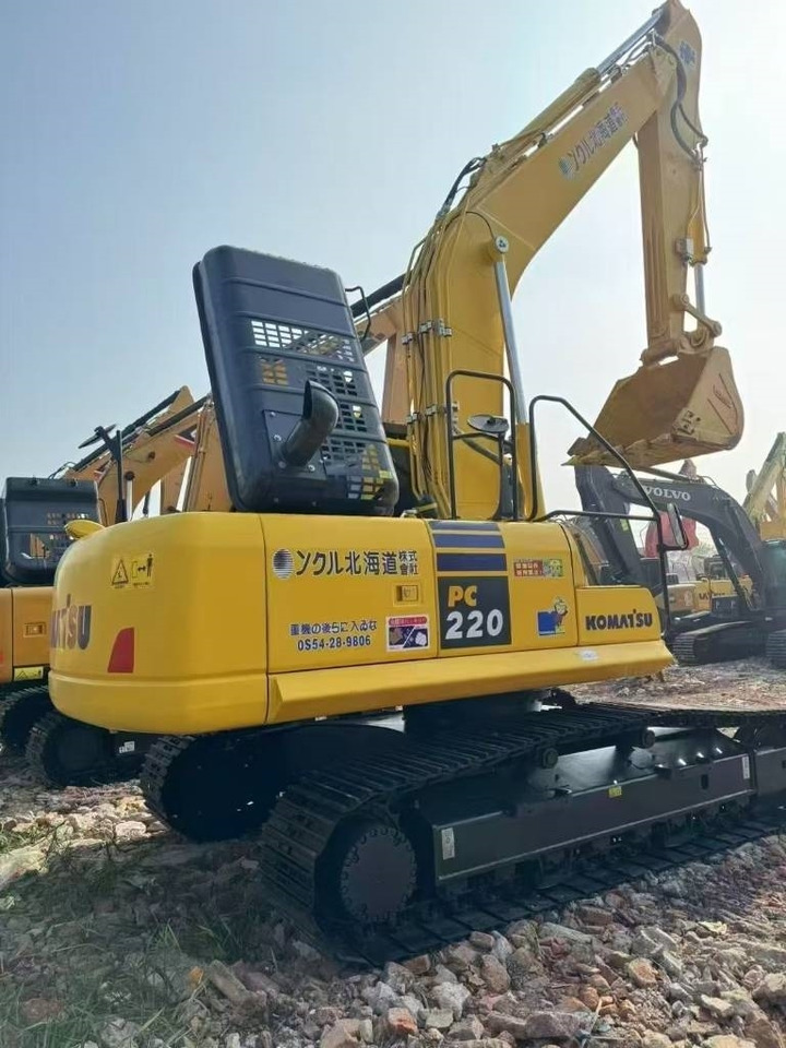 Komatsu PC 220-8 - Гусеничний екскаватор: фото 4 Komatsu PC 220-8 - Гусеничний екскаватор: фото 4