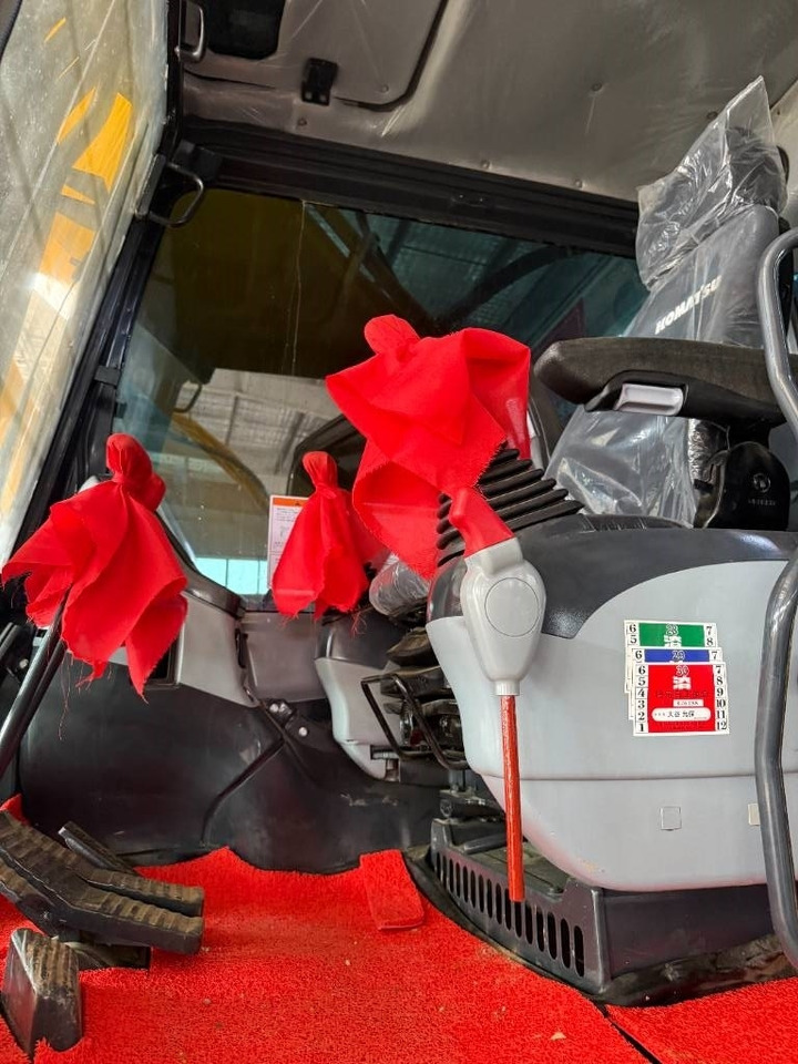 Komatsu PC 350 - Гусеничний екскаватор: фото 2 Komatsu PC 350 - Гусеничний екскаватор: фото 2