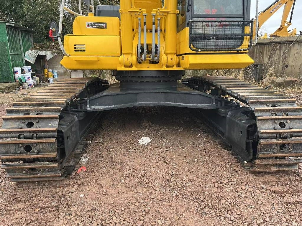 Komatsu PC 450-8 - Гусеничний екскаватор: фото 2 Komatsu PC 450-8 - Гусеничний екскаватор: фото 2