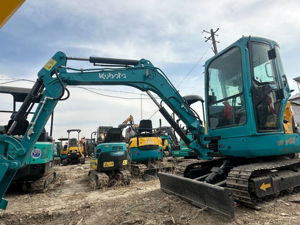Kubota U -30 - Міні-екскаватор: фото 2 Kubota U -30 - Міні-екскаватор: фото 2
