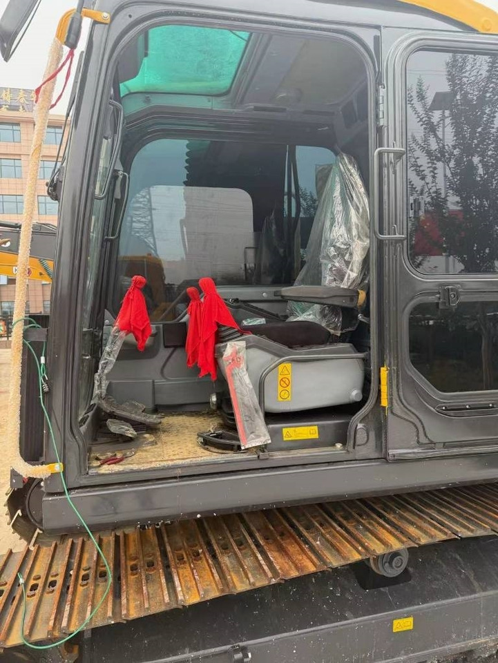 Volvo 140 - Гусеничний екскаватор: фото 4 Volvo 140 - Гусеничний екскаватор: фото 4