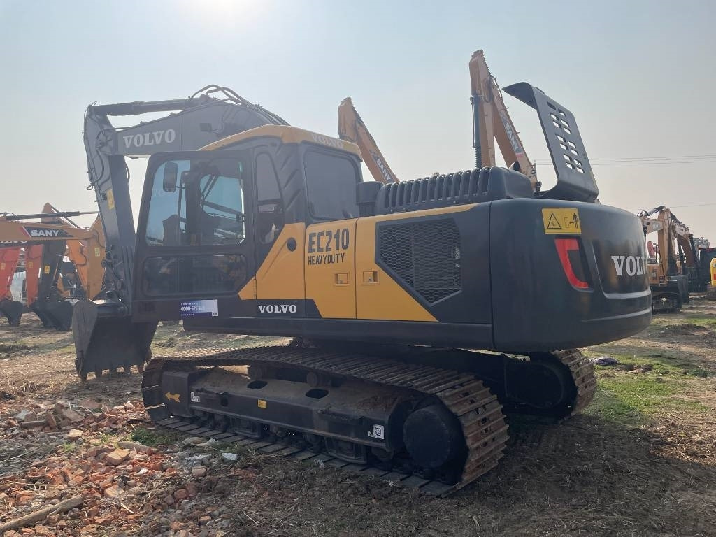 Volvo EC 210 - Гусеничний екскаватор: фото 1 Volvo EC 210 - Гусеничний екскаватор: фото 1