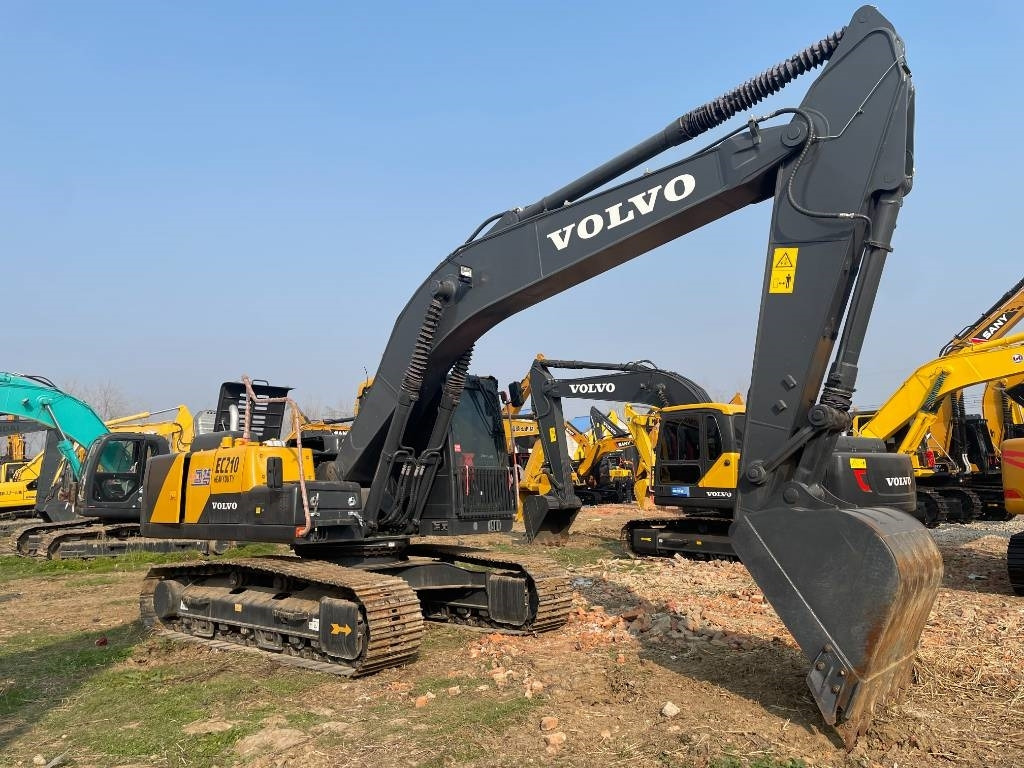 Volvo EC 210 - Гусеничний екскаватор: фото 2 Volvo EC 210 - Гусеничний екскаватор: фото 2