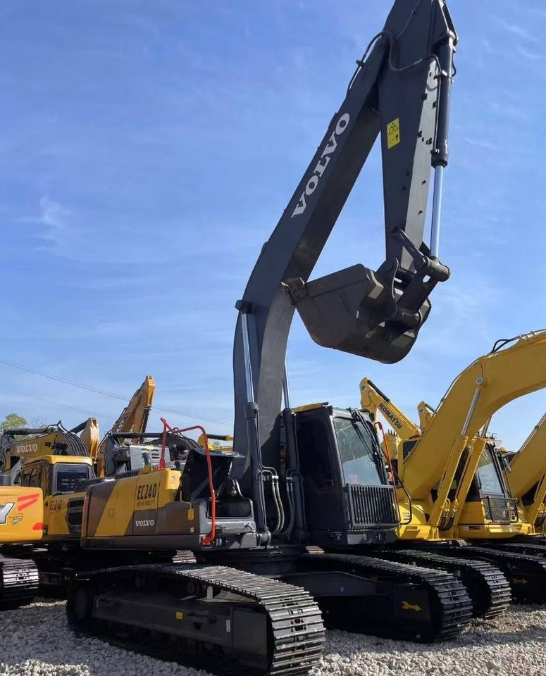 Volvo EC 240 - Гусеничний екскаватор: фото 1 Volvo EC 240 - Гусеничний екскаватор: фото 1