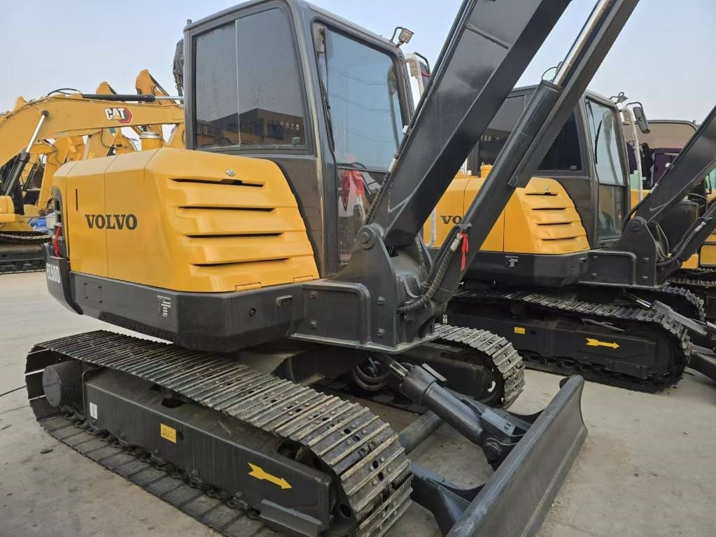 Volvo EC 60 - Гусеничний екскаватор: фото 2 Volvo EC 60 - Гусеничний екскаватор: фото 2