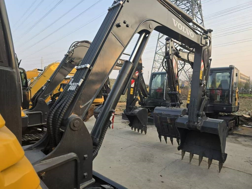 Volvo EC 60 - Гусеничний екскаватор: фото 4 Volvo EC 60 - Гусеничний екскаватор: фото 4