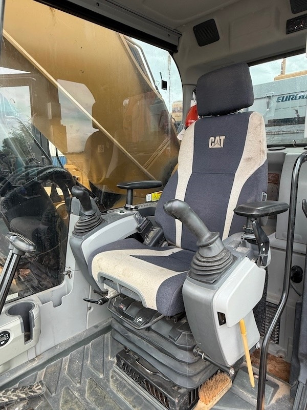 Гусеничний екскаватор CAT 374 F L: фото 16