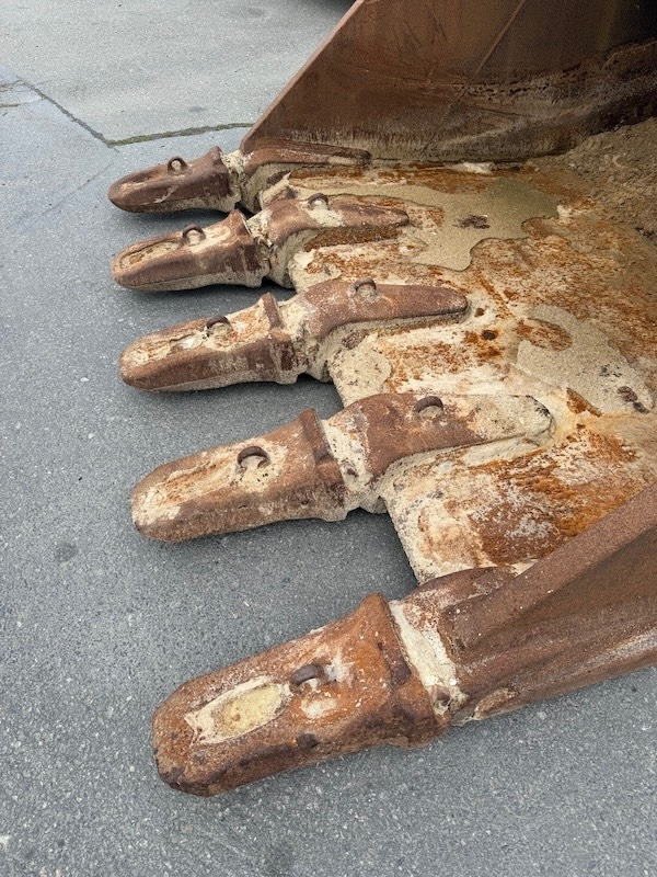 Гусеничний екскаватор CAT 374 F L: фото 7