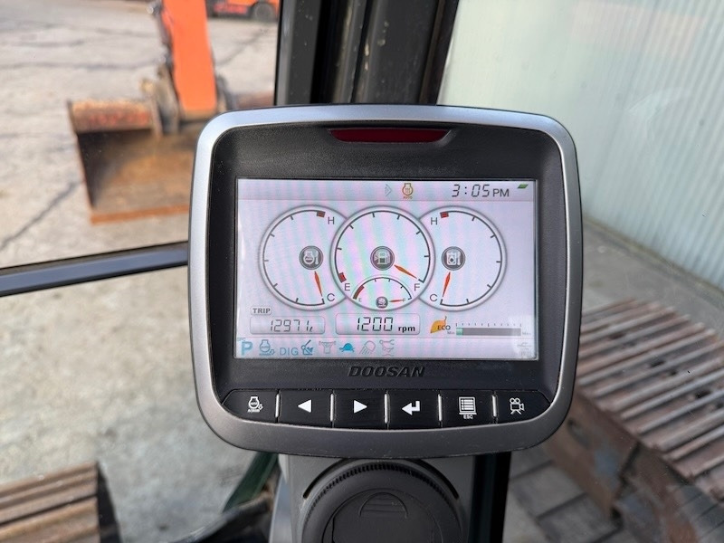 Екскаватор Doosan DX 225 LC-5: фото 14 Екскаватор Doosan DX 225 LC-5: фото 14