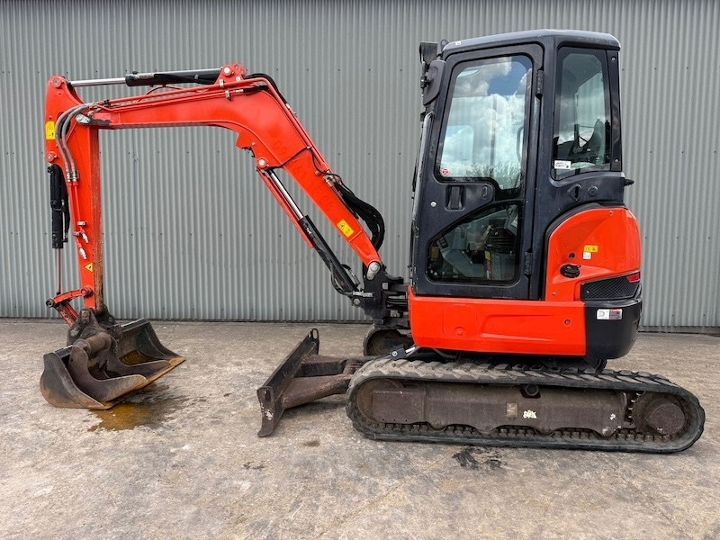 Kubota U 36-4 - Міні-екскаватор: фото 1 Kubota U 36-4 - Міні-екскаватор: фото 1