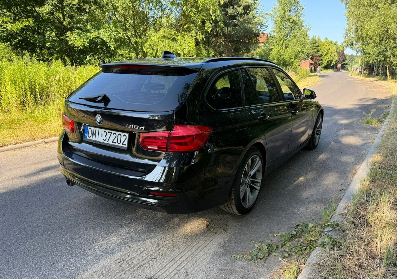 BMW SERIA 3 V (F30/F31/F34) BMW SERIA 3 318d 150KM Automat SportLine*AdaptiveLed*Navi*Półskóra*SerwisBMW* FV - Універсал: фото 4 BMW SERIA 3 V (F30/F31/F34) BMW SERIA 3 318d 150KM Automat SportLine*AdaptiveLed*Navi*Półskóra*SerwisBMW* FV - Універсал: фото 4