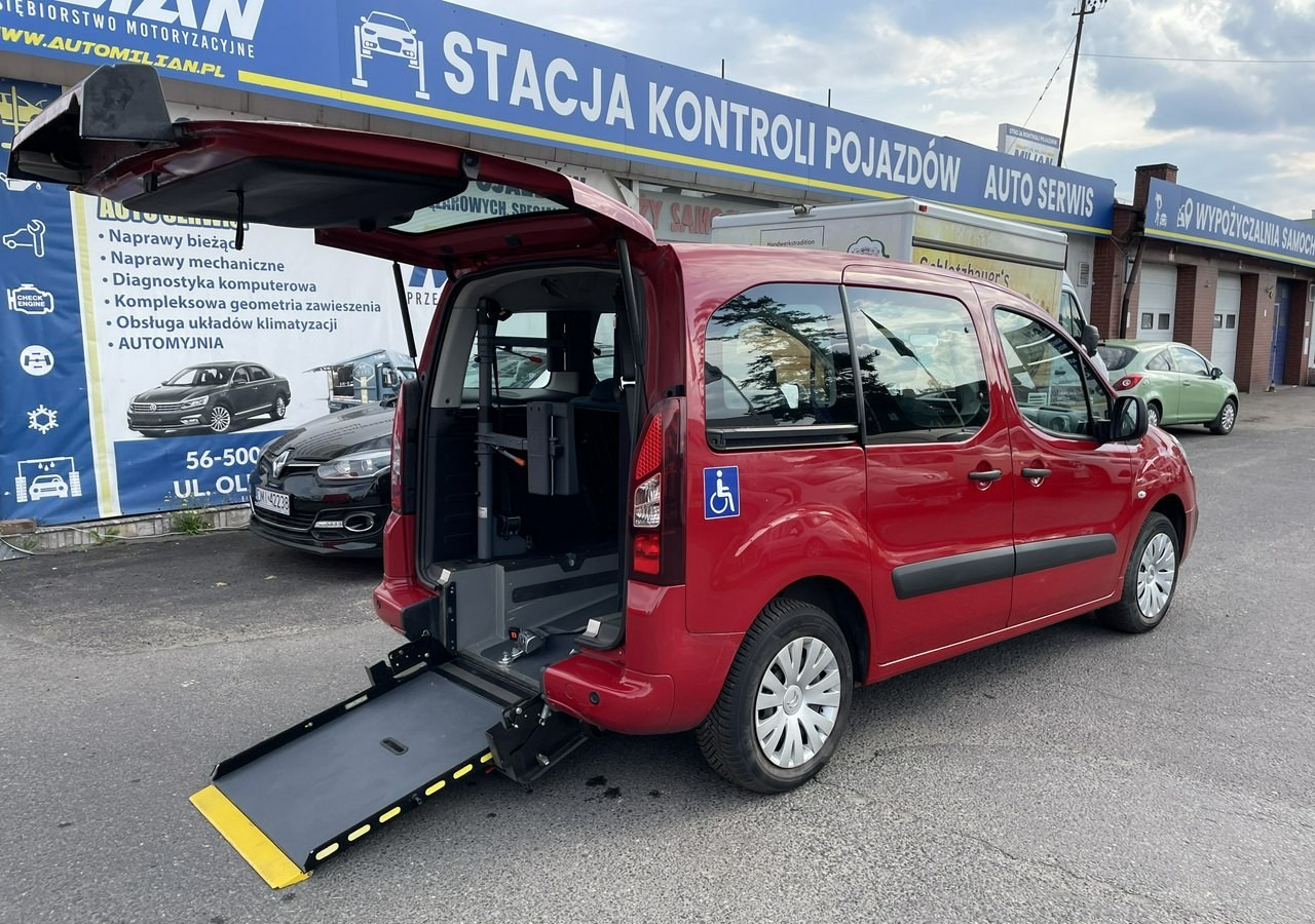 Citroen Berlingo II Berlingo 1.6 do przewozu Niepełnosprawnych inwalida rampa 2018 - Легковий автомобіль: фото 1 Citroen Berlingo II Berlingo 1.6 do przewozu Niepełnosprawnych inwalida rampa 2018 - Легковий автомобіль: фото 1