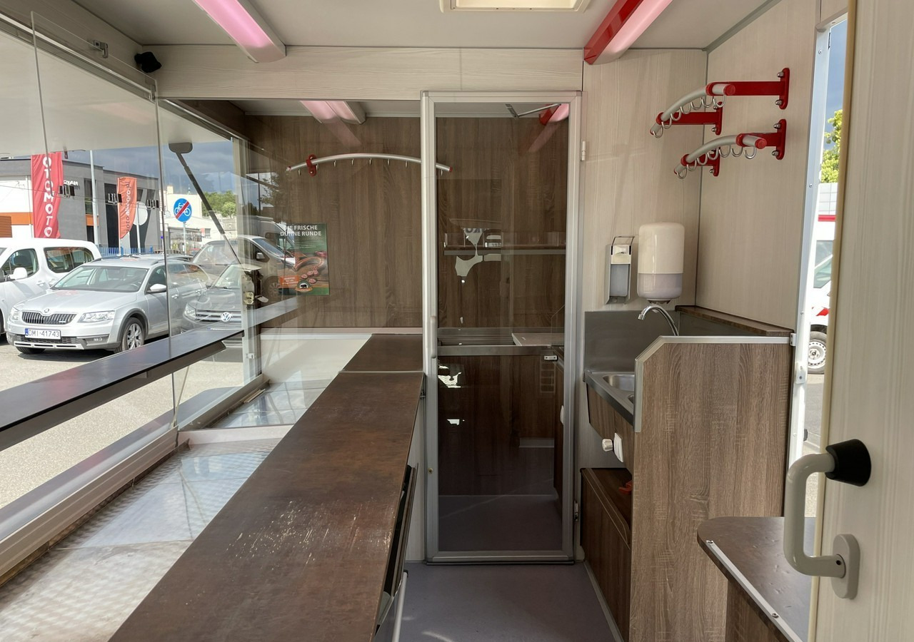 Fiat Ducato Autosklep Gastronomiczny Food Truck Foodtruck sklep W-zasil 2015 - Торговий вантажівка: фото 5 Fiat Ducato Autosklep Gastronomiczny Food Truck Foodtruck sklep W-zasil 2015 - Торговий вантажівка: фото 5
