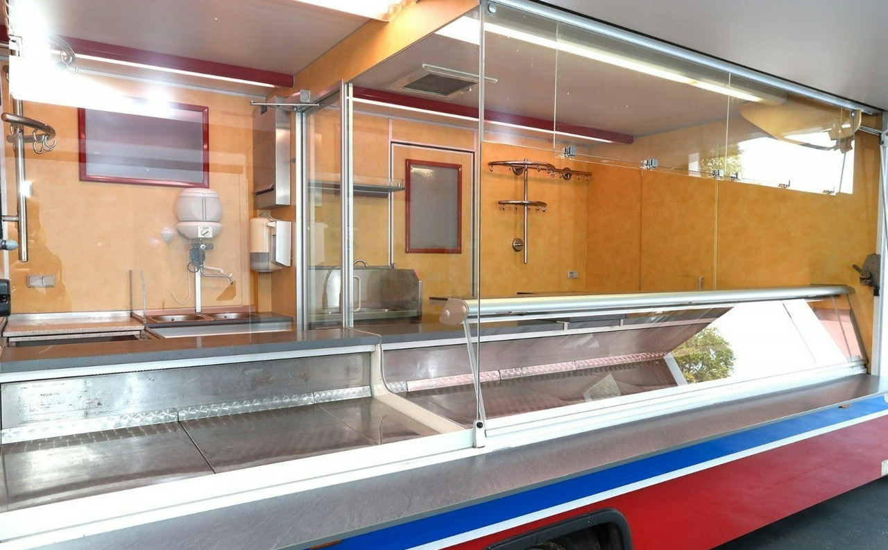 Fiat Ducato Autosklep Gastronomiczny Food Truck Foodtruck sklep W-zasil Borco 20 - Торговий вантажівка: фото 2 Fiat Ducato Autosklep Gastronomiczny Food Truck Foodtruck sklep W-zasil Borco 20 - Торговий вантажівка: фото 2