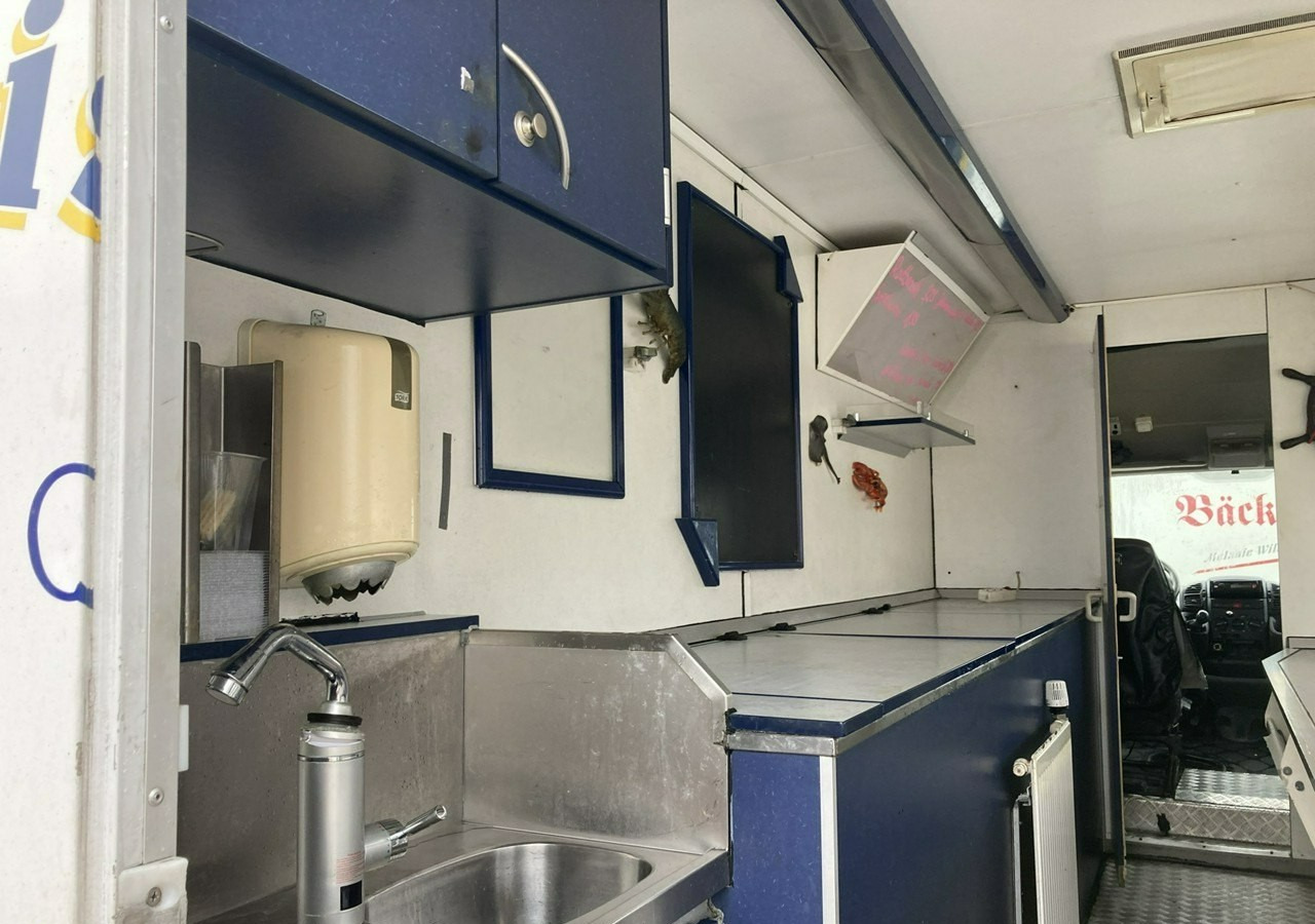 Fiat Ducato Autosklep mięso-ryba Gastronomiczny Food Truck Foodtruck sklep 2004 - Торговий вантажівка, Комерційний автомобіль: фото 4 Fiat Ducato Autosklep mięso-ryba Gastronomiczny Food Truck Foodtruck sklep 2004 - Торговий вантажівка, Комерційний автомобіль: фото 4