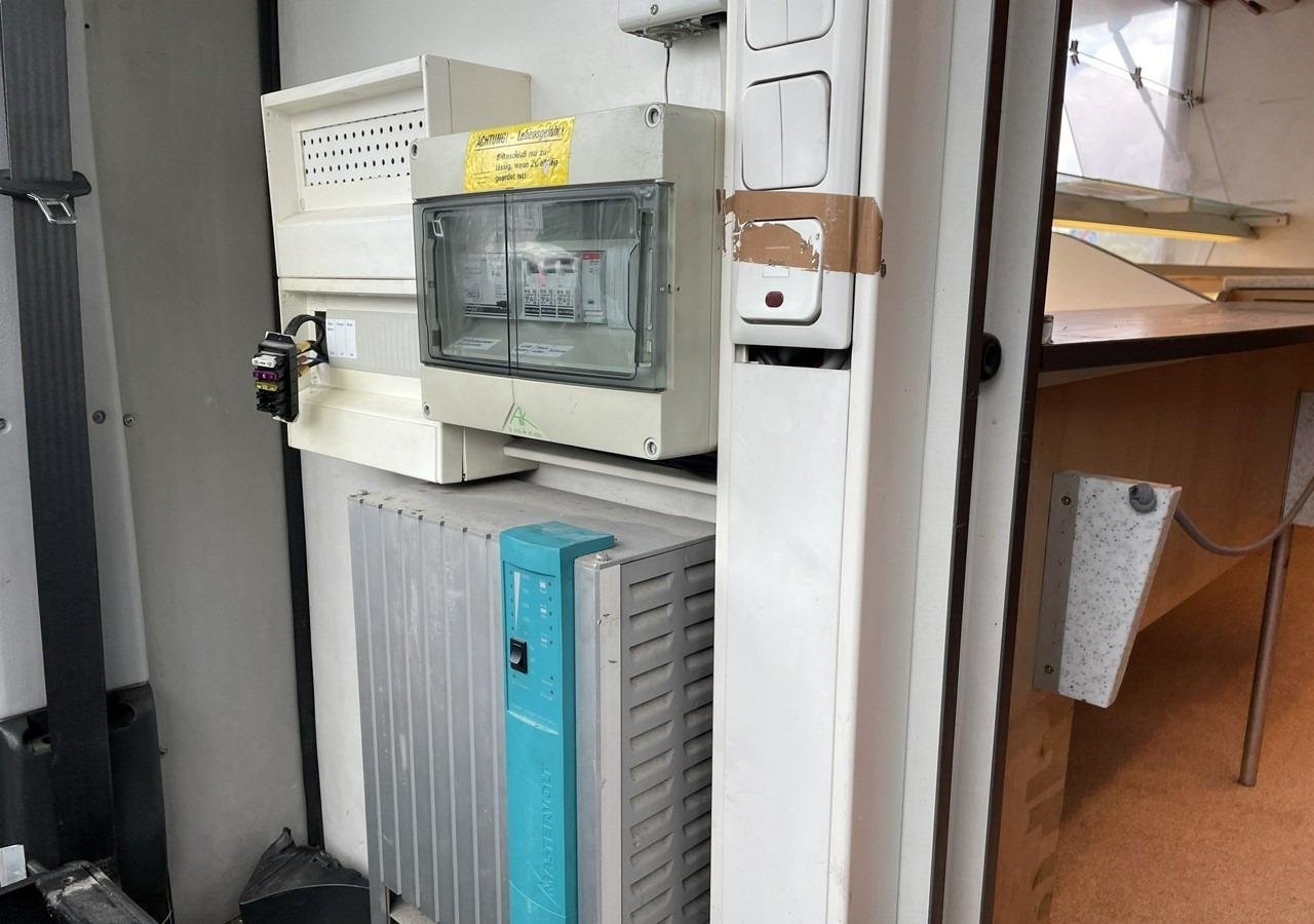 Торговий вантажівка Fiat Ducato Autosklep pieczywa Gastronomiczny Food Truck Foodtruck sklep Borco: фото 7 Торговий вантажівка Fiat Ducato Autosklep pieczywa Gastronomiczny Food Truck Foodtruck sklep Borco: фото 7