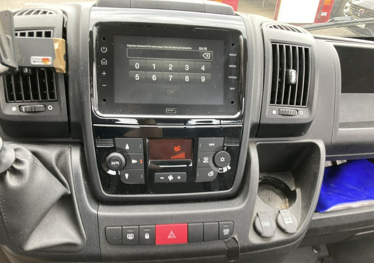 Fiat Ducato FIAT Ducato Max 2,3-180KM Skrzynia Rama Klima Navi 2021 - Легка бортова вантажівка: фото 5 Fiat Ducato FIAT Ducato Max 2,3-180KM Skrzynia Rama Klima Navi 2021 - Легка бортова вантажівка: фото 5