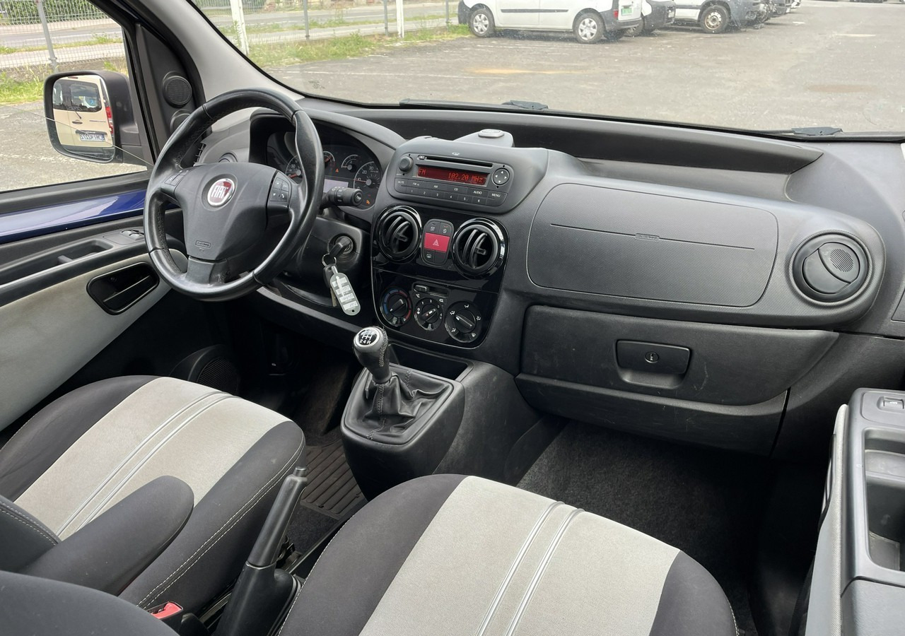 Fiat Qubo Fiat Qubo 1.3-95KM Klima 2013 - Легковий автомобіль: фото 4 Fiat Qubo Fiat Qubo 1.3-95KM Klima 2013 - Легковий автомобіль: фото 4