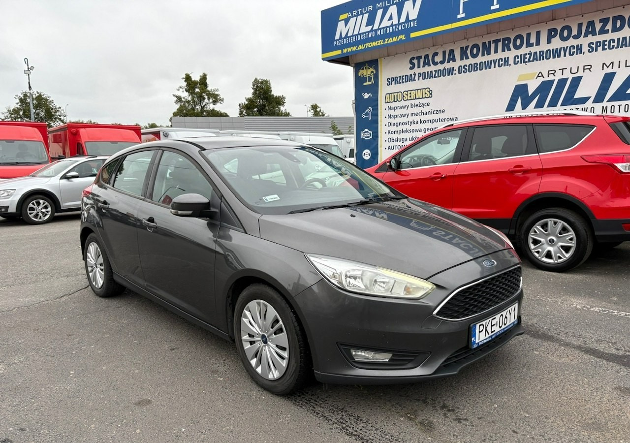 Ford Focus III Focus 1.0 EcoBoost Klima Salon PL 2015 - Хетчбек: фото 1 Ford Focus III Focus 1.0 EcoBoost Klima Salon PL 2015 - Хетчбек: фото 1