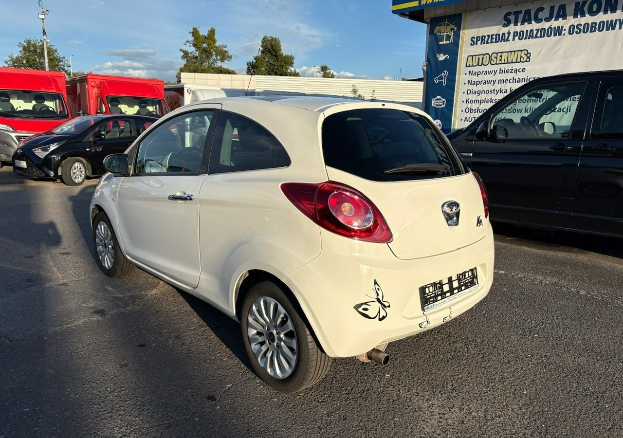 Ford KA II Ford KA 1.2 Champions Edition Klima Panorama 2012 - Хетчбек: фото 3 Ford KA II Ford KA 1.2 Champions Edition Klima Panorama 2012 - Хетчбек: фото 3