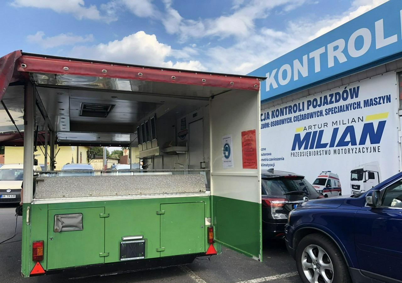 Inna Inny Autosklep Gastronomicznay Foodtruck sklep Food truck Gril imbis Borc - Торговий причіп: фото 4 Inna Inny Autosklep Gastronomicznay Foodtruck sklep Food truck Gril imbis Borc - Торговий причіп: фото 4