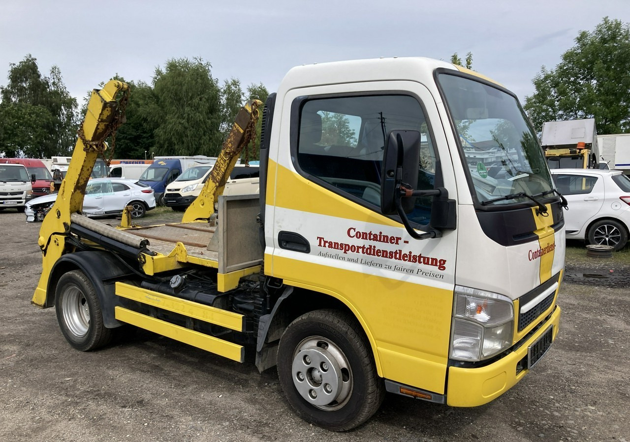 Inna Inny PFAU Canter Fuso Bramowiec do wywozu kontenerów Klina 2009 - Скіповий навантажувач вантажівка: фото 1 Inna Inny PFAU Canter Fuso Bramowiec do wywozu kontenerów Klina 2009 - Скіповий навантажувач вантажівка: фото 1