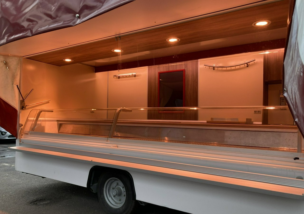 Inna Inny Przycze Autosklep wędli Gastronomiczna food truck foodtruck sklep 20 - Торговий причіп: фото 1 Inna Inny Przycze Autosklep wędli Gastronomiczna food truck foodtruck sklep 20 - Торговий причіп: фото 1