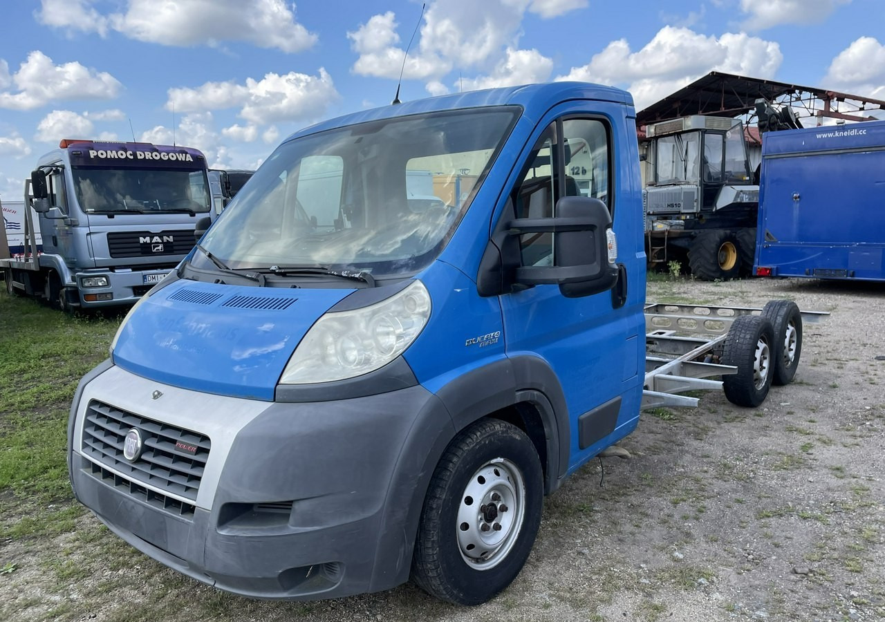 Fiat Ducato Ducato 3.0-160KM Rama pod zabudowę 2011,2010 - Комерційний автомобіль: фото 2 Fiat Ducato Ducato 3.0-160KM Rama pod zabudowę 2011,2010 - Комерційний автомобіль: фото 2